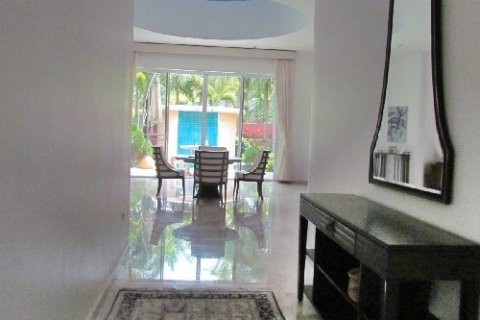 House in Pattaya, Thailand 2 bedrooms № 21004 - photo 1