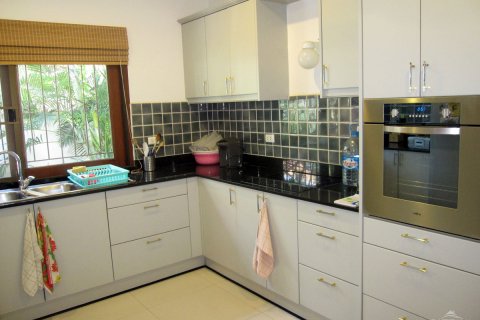 House on Jomtien Beach, Pattaya, Thailand 3 bedrooms № 23281 - photo 12