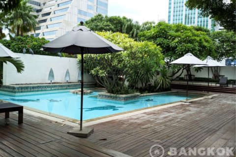 Condo in Bangkok, Thailand, 3 bedrooms  № 19444 - photo 21