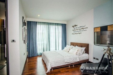 Townhouse in Bangkok, Thailand 4 bedrooms № 19381 - photo 10