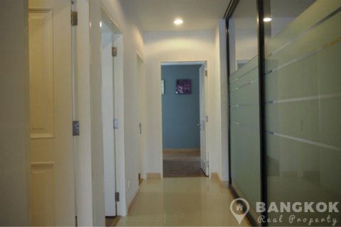 Penthouse in Bangkok, Thailand 3 bedrooms № 19440 - photo 19