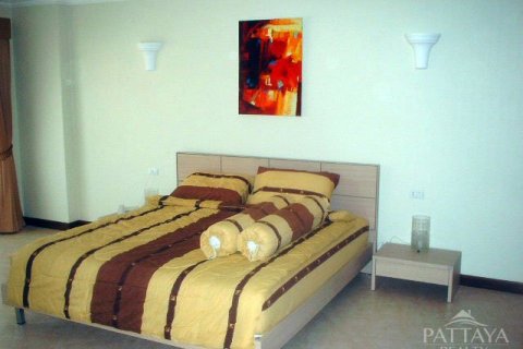 Condo on Jomtien Beach, Pattaya, Thailand, 1 bedroom  № 24134 - photo 2