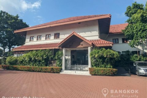 House in Bang Kaeo, Thailand 4 bedrooms № 19419 - photo 6