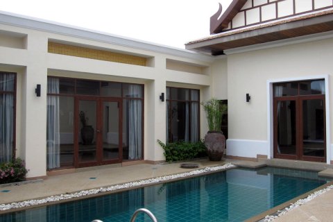 House in Pattaya, Thailand 3 bedrooms № 22753 - photo 15