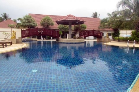 House in Pattaya, Thailand 9 bedrooms № 19933 - photo 11