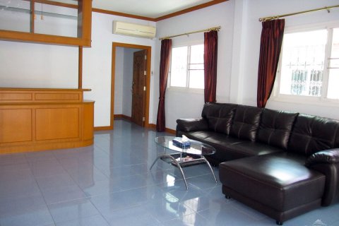 House in Pattaya, Thailand 2 bedrooms № 23301 - photo 14