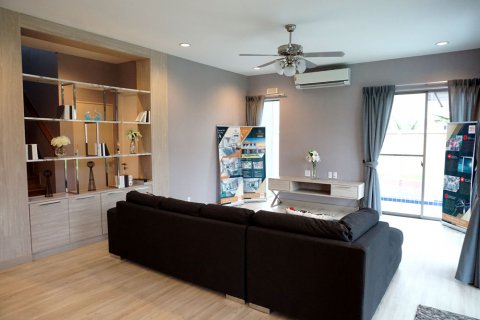 House in Pattaya, Thailand 4 bedrooms № 22409 - photo 12