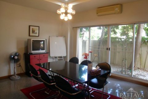 House in Pattaya, Thailand 3 bedrooms № 22665 - photo 10