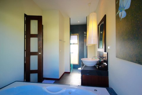 House in Rawai, Thailand 3 bedrooms № 3900 - photo 17