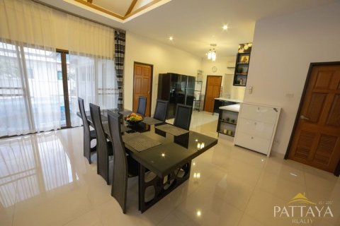 House in Pattaya, Thailand 3 bedrooms № 21306 - photo 26