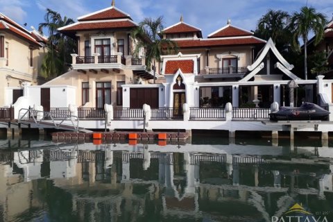 House in Pattaya, Thailand 4 bedrooms № 21419 - photo 5