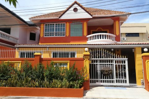 House in Pattaya, Thailand 3 bedrooms № 22381 - photo 13