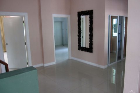 House in Pattaya, Thailand 2 bedrooms № 23433 - photo 8
