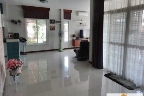 House in Pattaya, Thailand 4 bedrooms № 21041 - photo 14