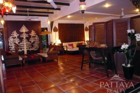 House in Pattaya, Thailand 4 bedrooms № 23948 - photo 7