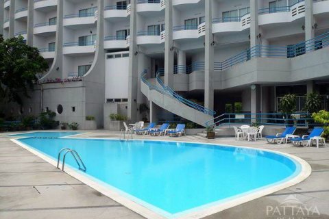 Condo in Pattaya, Thailand, 2 bedrooms  № 19832 - photo 1