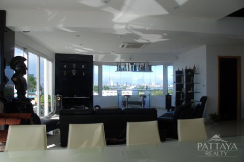 Condo in Pattaya, Thailand, 2 bedrooms  № 19832 - photo 17