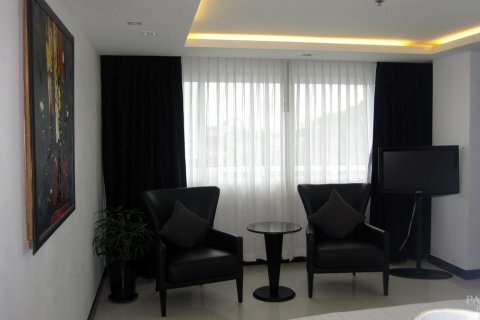 Condo in Pattaya, Thailand, 3 bedrooms  № 22947 - photo 20