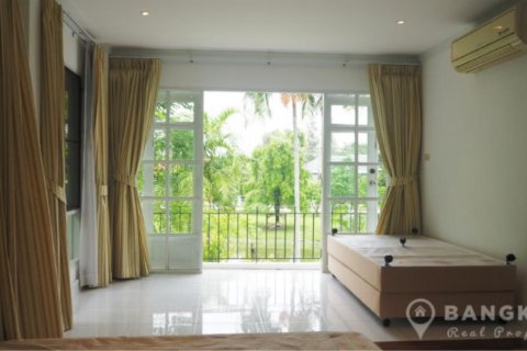 House in Bang Phli Yai, Thailand 4 bedrooms № 19438 - photo 20