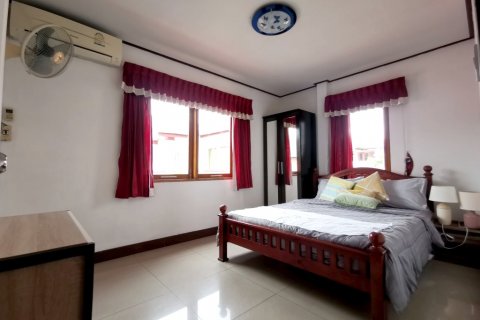 House in Pattaya, Thailand 4 bedrooms № 24655 - photo 21