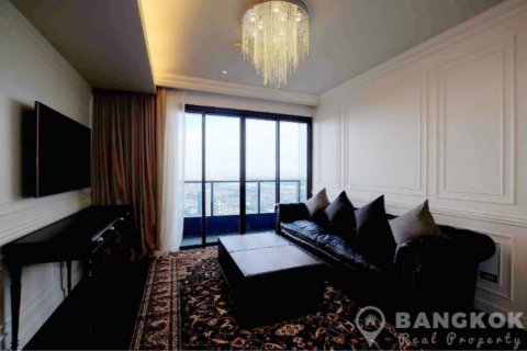 Penthouse in Bangkok, Thailand 3 bedrooms № 19505 - photo 1