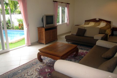 House in Pattaya, Thailand 3 bedrooms № 23051 - photo 18