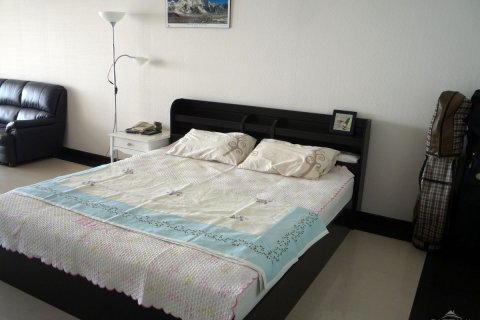 Condo on Jomtien Beach, Pattaya, Thailand, 1 bedroom  № 20671 - photo 2