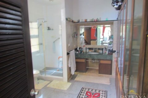 House in Pattaya, Thailand 2 bedrooms № 21728 - photo 5