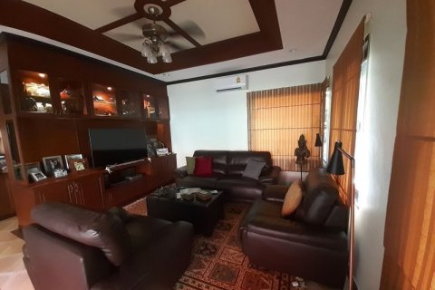 House in Pattaya, Thailand 3 bedrooms № 22407 - photo 16