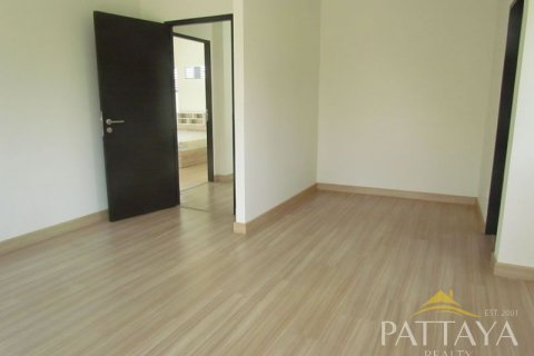 House in Pattaya, Thailand 4 bedrooms № 21101 - photo 26