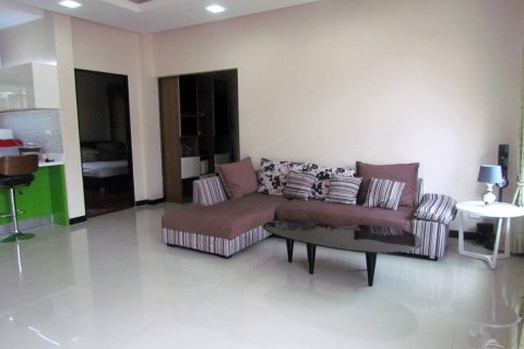 House in Pattaya, Thailand 3 bedrooms № 20273 - photo 9