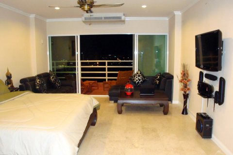 Studio in the Condo on Jomtien Beach, Pattaya, Thailand  № 23325 - photo 4