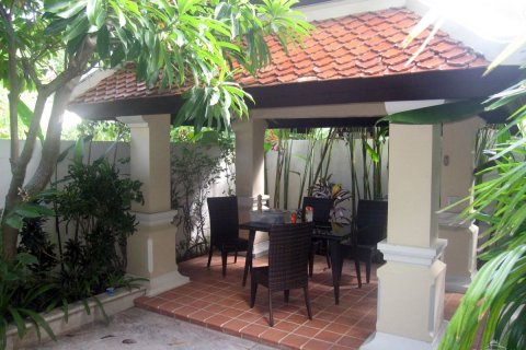 House in Pattaya, Thailand 2 bedrooms № 23592 - photo 2