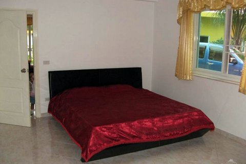 House in Pattaya, Thailand 5 bedrooms № 23095 - photo 23