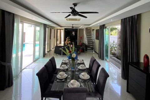 House on Jomtien Beach, Pattaya, Thailand 5 bedrooms № 22495 - photo 16