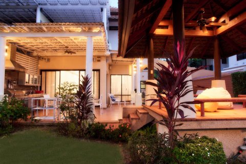 House in Bang Tao, Thailand 3 bedrooms № 3350 - photo 10