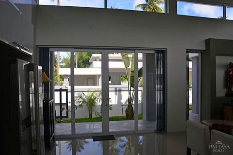 House in Pattaya, Thailand 3 bedrooms № 24451 - photo 10