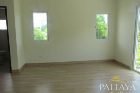 House in Pattaya, Thailand 4 bedrooms № 21101 - photo 21