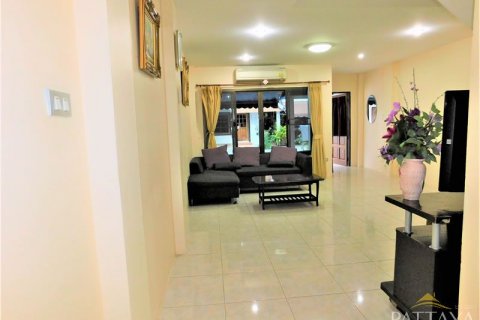 House in Pattaya, Thailand 2 bedrooms № 21399 - photo 8