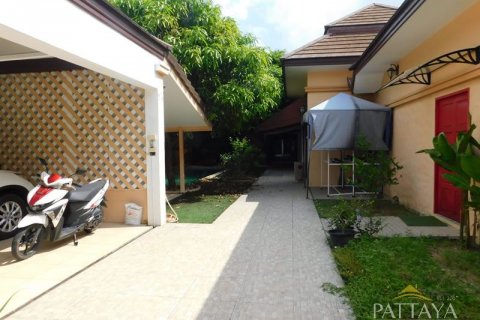 House in Pattaya, Thailand 3 bedrooms № 21237 - photo 2