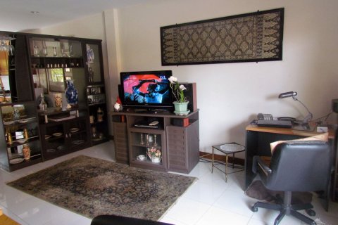 House in Pattaya, Thailand 2 bedrooms № 24287 - photo 4