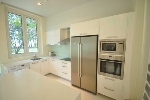 House in Phuket, Thailand 3 bedrooms № 22370 - photo 4