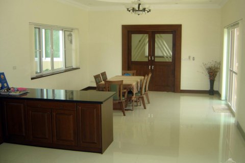 House in Pattaya, Thailand 4 bedrooms № 23283 - photo 29