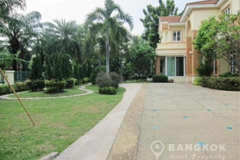 House in Samut Prakan, Thailand 4 bedrooms № 19448 - photo 16