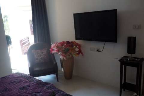 Condo in Pattaya, Thailand, 2 bedrooms  № 20722 - photo 12