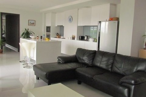 Condo in Pattaya, Thailand, 3 bedrooms  № 21124 - photo 14