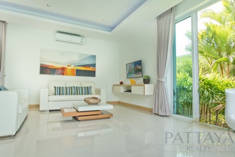 House in Pattaya, Thailand 3 bedrooms № 21156 - photo 24