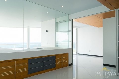 Condo in Pattaya, Thailand, 2 bedrooms  № 21251 - photo 12