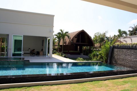 House in Pattaya, Thailand 3 bedrooms № 20427 - photo 4