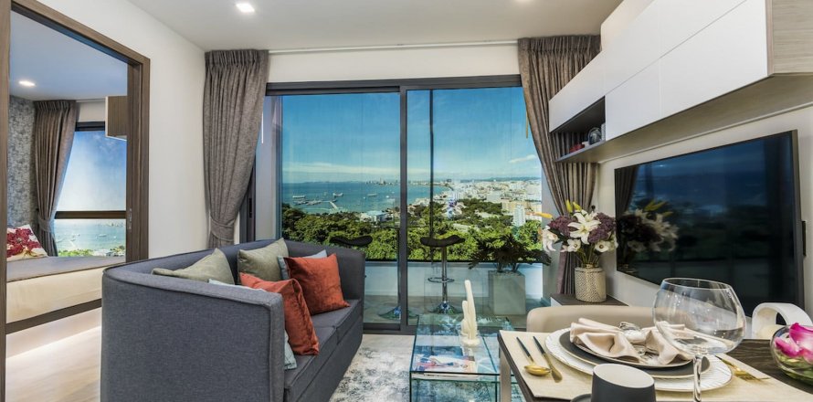 Condo in Pattaya, Thailand, 2 bedrooms in Knightsbridge Central  № 24549